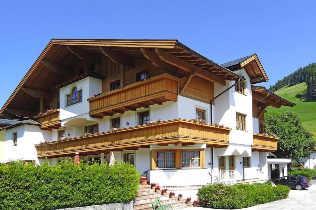 Apartment In Filzmoos With A Balcony Buitenkant foto